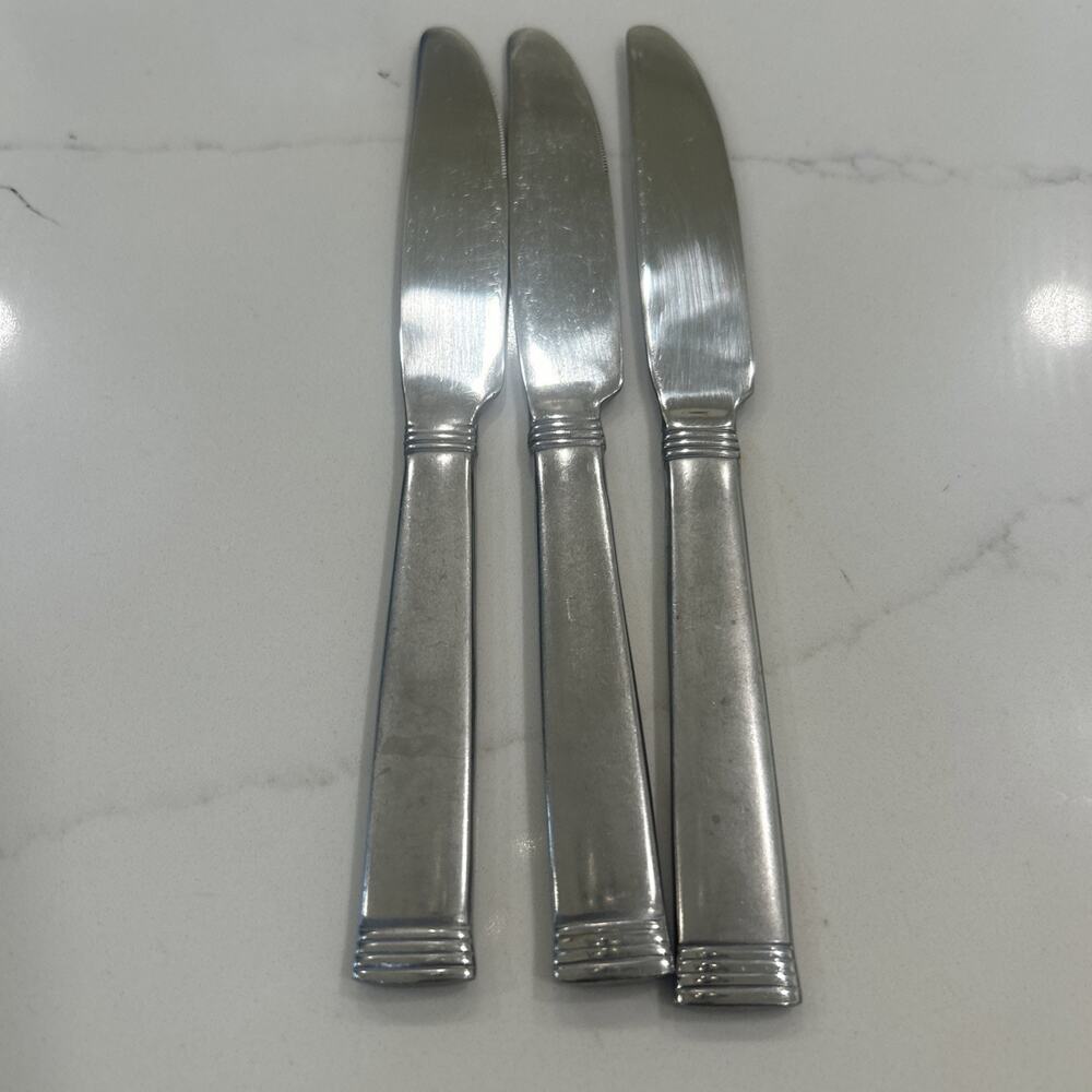 Vtg Wallace NAPOLI-FROST Stainless 18/10 Set of 3 Flatware 8.5” Dinner Knives